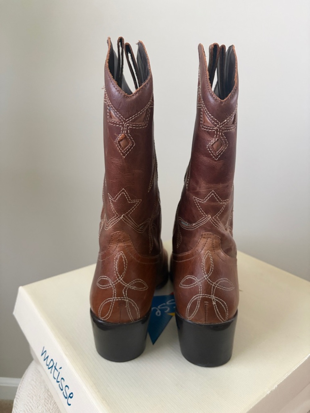 Matisse Brown Leather Pointed-Toe Western Boots - Picture 6 of 10
